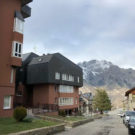 Inmocyma Naasara-Cerler Apartment Exterior photo